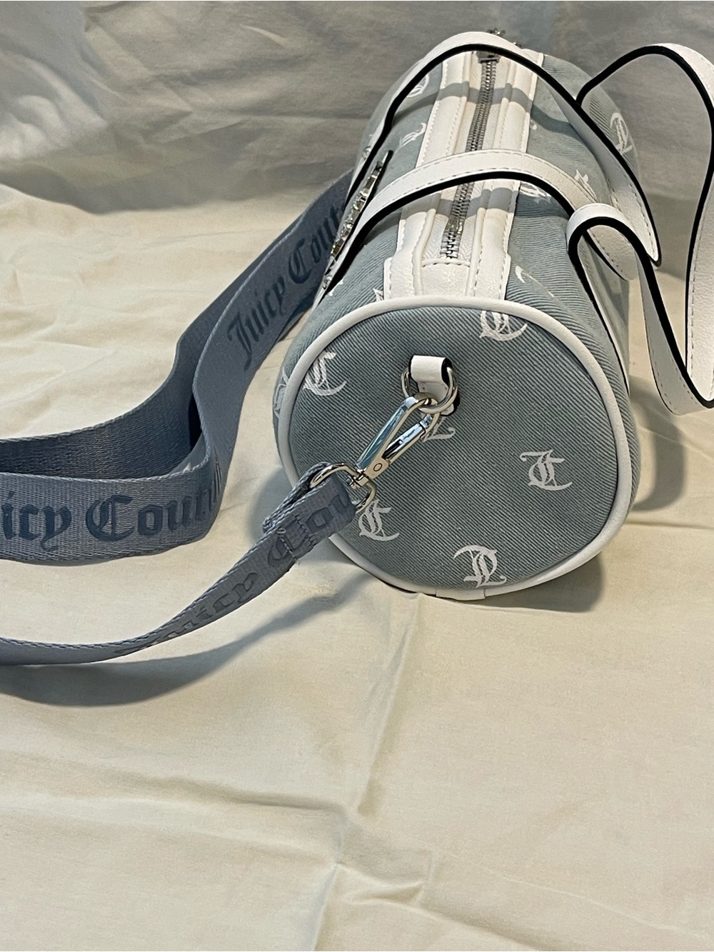Juicy Couture Light Gray Barrel Duffel with White Trim and Navy Strap - Picture 5 of 9